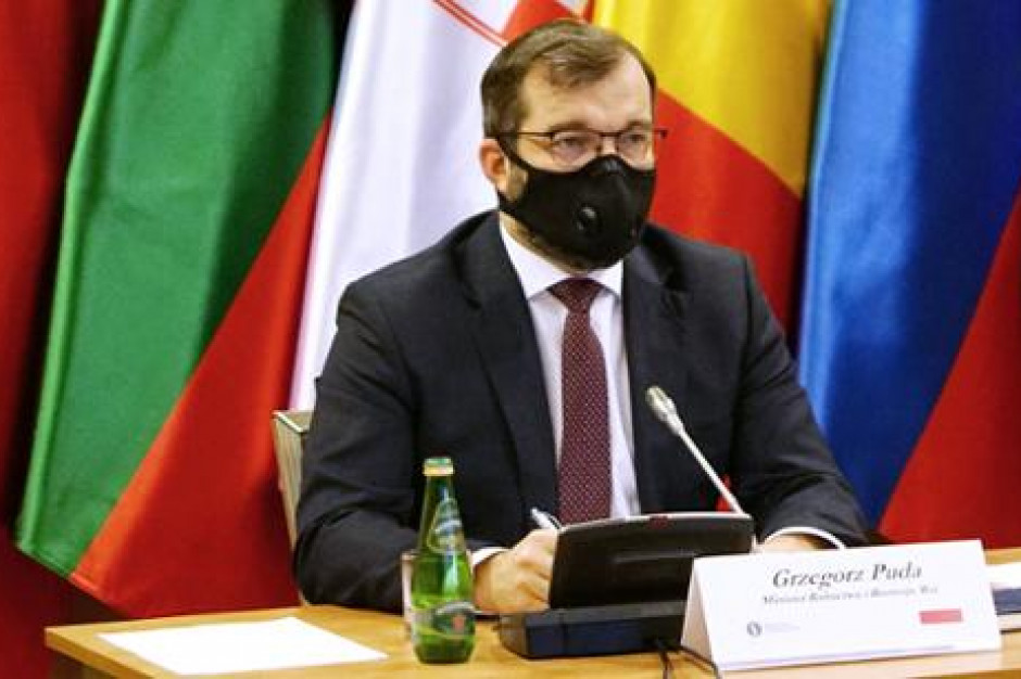 Minister Grzegorz Puda poprowadził rozmowy GV4+4; fot. MRiRW
