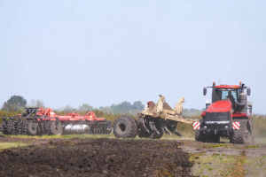 Kombinacja uprawowa z Francji o długości 25 m