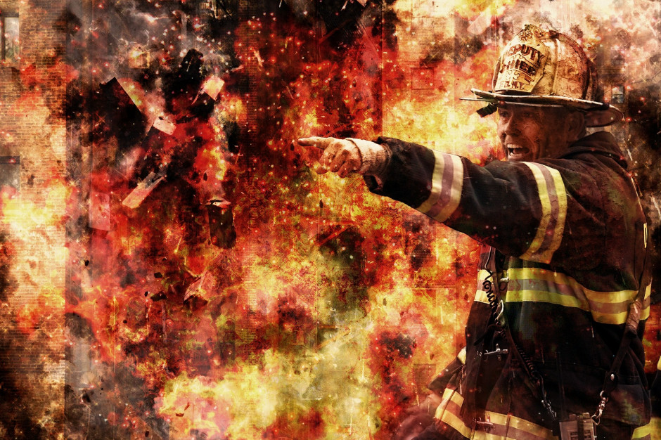 Pożar w firmie BROS; fot. ThePixelman z Pixabay