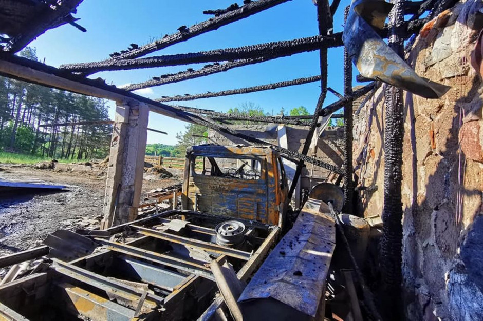 Spłonęły budynki i maszyny rolnicze Polska