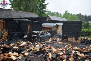 Spłonęły stodoły