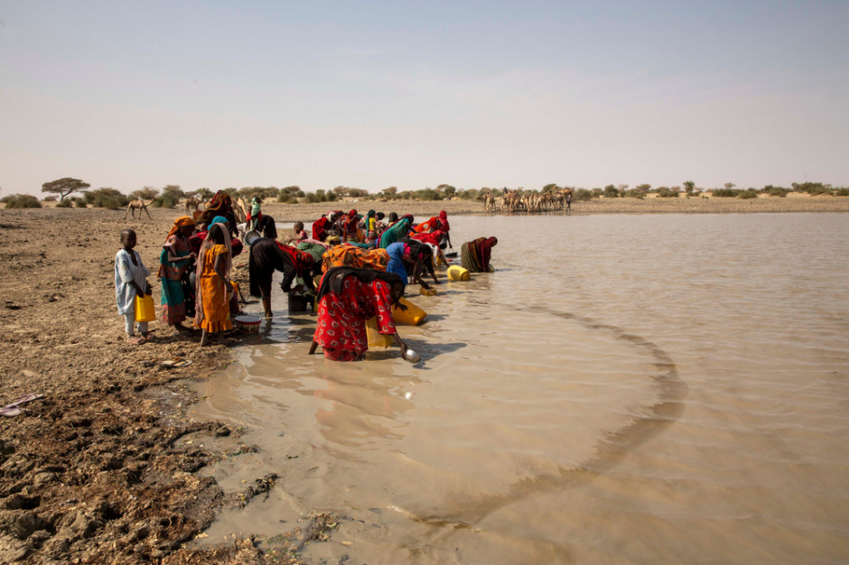 ONZ: niedobór wody pitnej będzie się nadal zwiększał; Fot. Amors photos, Shutterstock