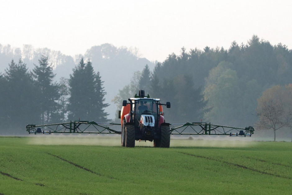 We Francji w zeszłym roku ponownie sprzedano więcej pestycydów; Fot.pixabay.com