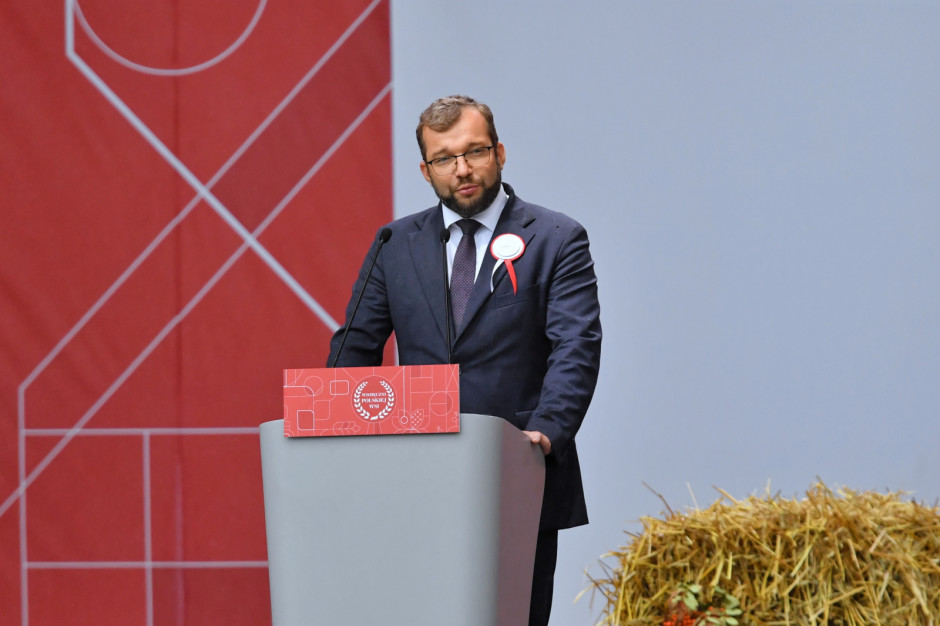 Minister rolnictwa Grzegorz Puda, fot. PAP/Marcin Bielecki
