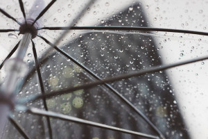 Synoptyk IMGW: w niedzielę rozpogodzenia na zachodzie; na wschodzie deszcz