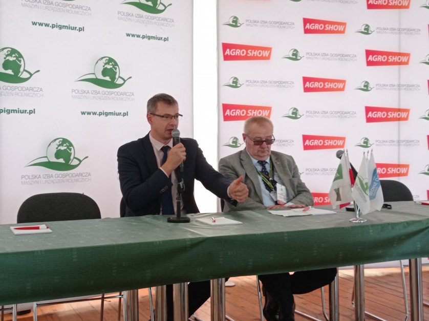 Targi minęły spokojnie, a rolnicy nie zapomnieli o Agro Show - powiedział Michał Spaczyński wiceprezes PIGMiUR
