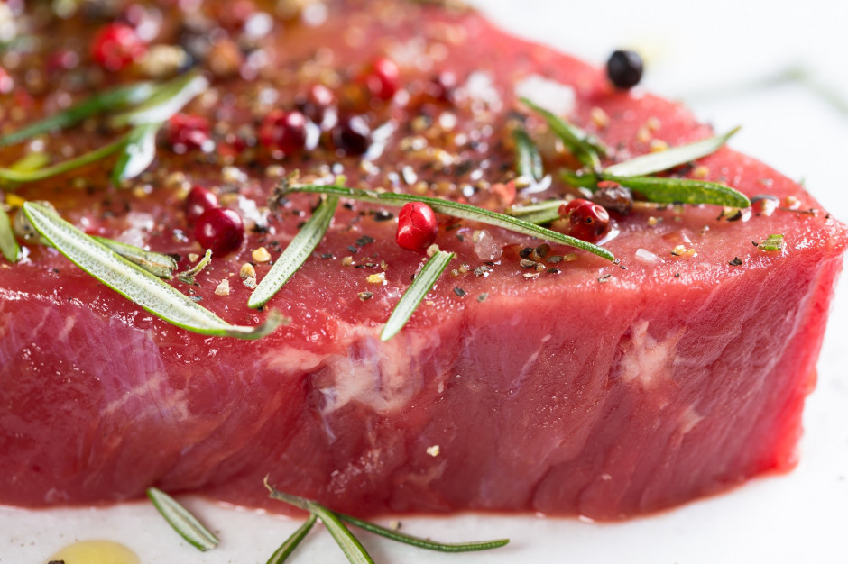 Czy jedzenie mięsa wkrótce przejdzie do historii? Fot. Shutterstock