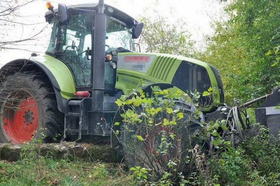 Podejrzani przyznali sie do kradziezy maszyn rolniczych, Foto: Policja