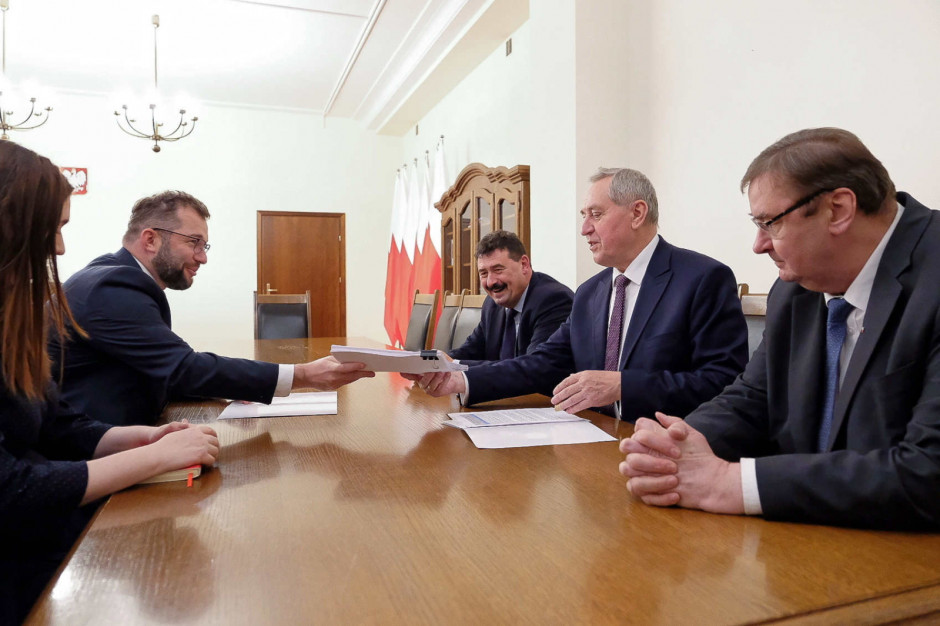 Minister podkreślił, że rozwój rolnictwa zabezpiecza suwerenność i rozwój gospodarczy kraju, fot. PAP/Mateusz Marek