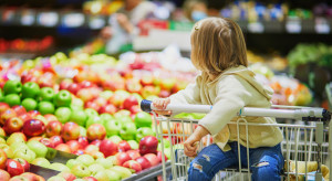 Polacy zbadali, czy - i ile pestycydów - spożywamy wraz z owocami