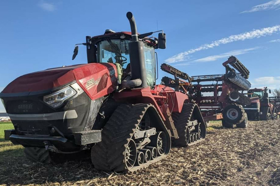 Case IH Quadtrac kolejnej generacji. Nowe zdjęcia