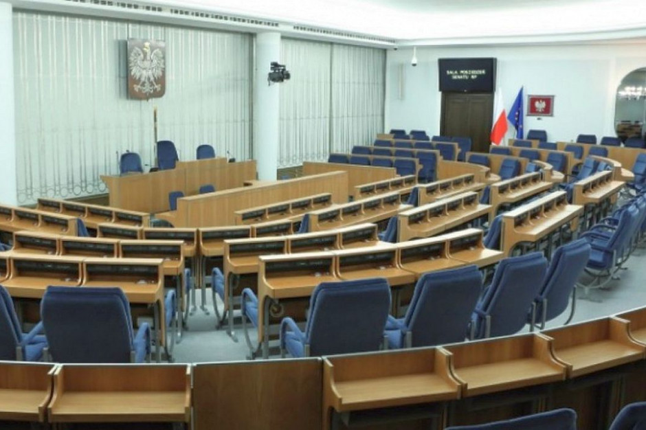 Sejm odrzucił poprawki Senatu do ustawy, Foto: Shuterstock