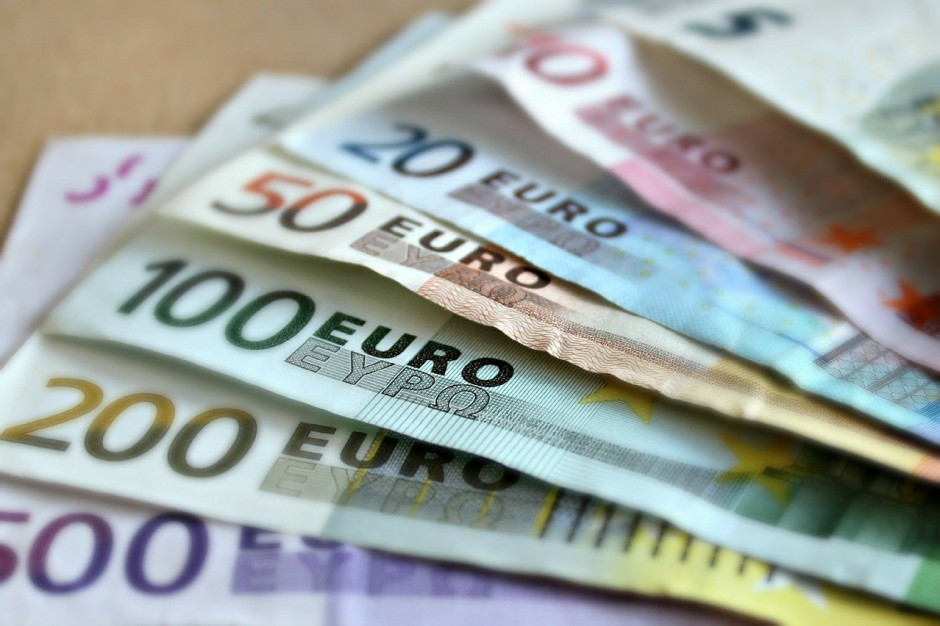 Rząd Niderlandów zwiększył swój międzysektorowy program pomocy koronowirusowej  łącznie o 590 milionów euro; Fot pixabay.com