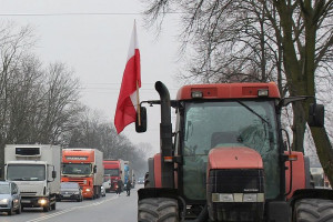 Opolscy rolnicy domagają się ziemi wyłaczonej z Top Farms. Protest w Głubczycach