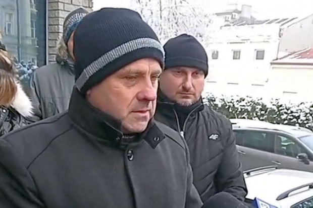 Piotrkowska prokuratura prostuje błędy, a rolnicy jadą do RPO