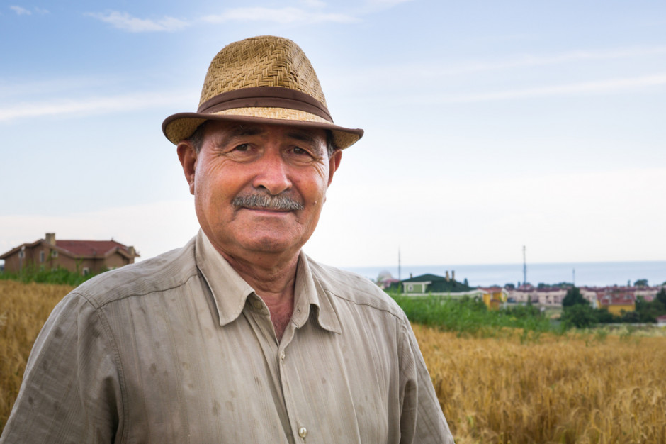 jeśli rząd zdecyduje się zwolnić trzynastą emeryturę ze składki zdrowotnej, to na konta seniorów wpłynie w kwietniu 1338,44 zł, fot. Shutterstock