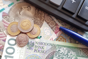 Jaką konkretnie dopłatę do nawozów dostanie rolnik? Policzmy to