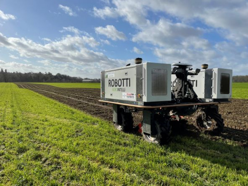 Robot występuje w dwóch wersjach, w zależności od ciężkości prac. fot. mat. prasowe.
