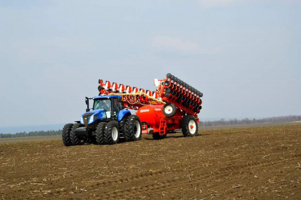 Macron do rolników: Wojna na Ukrainie będzie trwała