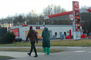 Problemy z dostępnością paliw na podlaskich stacjach benzynowych