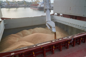 Pierwszy statek z ukraińską kukurydzą opuścił port Konstanca