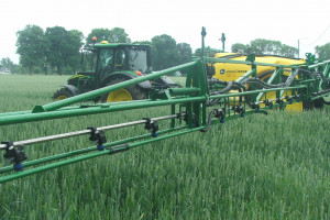 Rozporządzenie o redukcji o 50% pestycydów stosowanych w rolnictwie - póki co zablokowane