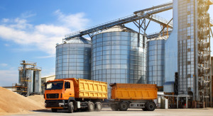 Transport towarów na przejściach granicznych z Ukrainą - dominuje kukurydza