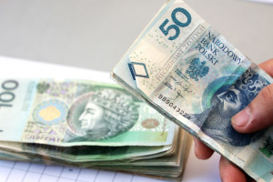 Nie wykorzystano ponad 1,28 mld zł z puli dopłat do nawozów. Pieniądze bezpowrotnie przepadły?