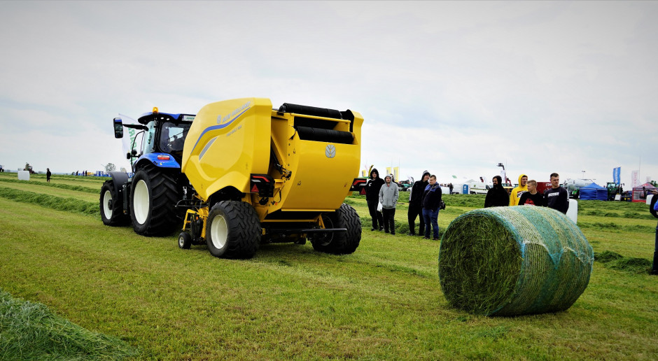 Najnowsza prasa firmy New Holland w akcji, fot. AdK