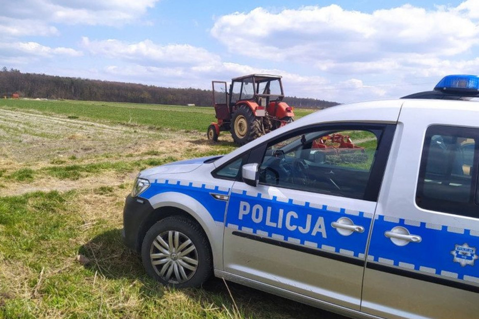 Policja przestrzega rodziców przed dopuszczaniem dzieci za kierownicę pojazdów rolniczych, Foto ilustracyjne: Policja