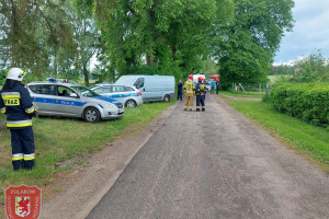 Dwa prowizorycznej konstrukcji ładunki  wybuchowe znalezione na prywatnej posesji