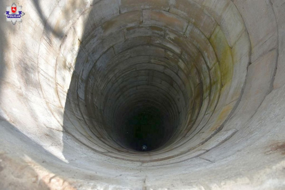 Mieszkaniec wypatrzył ludzkie szczątki w studni, Foto ilustracyjne: Policja