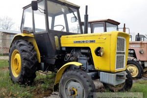 A może traktor od wojska? Przegląd aktualnych przetargów z AMW
