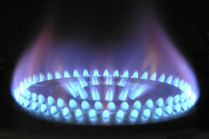 Chiny z dużym zyskiem odsprzedają Europie gaz skroplony kupowany w USA