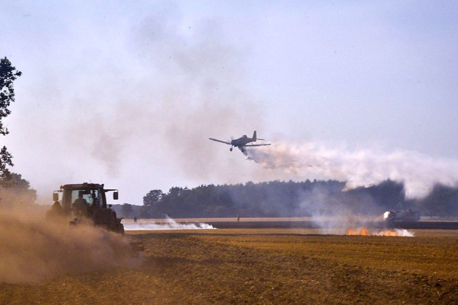 Na polach w gminie Lewin Brzeski spłonęło 35 ha ścierniska, Foto: OSP Lewin Brzeski