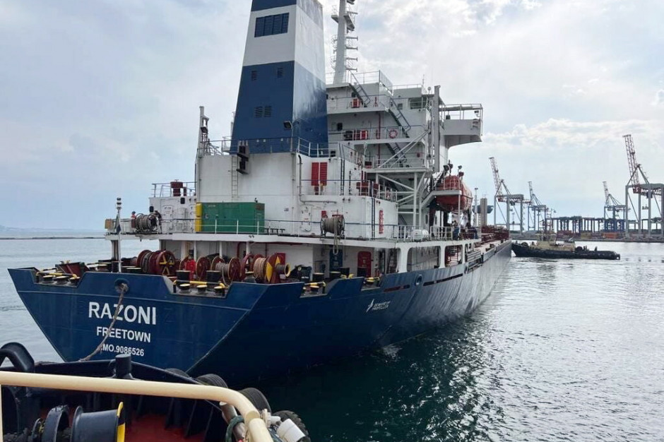Statek Razoni z ładunkiem 26 tys. ton zboża wypłynął w poniedziałek z Odessy, fot. PAP/EPA/TURKISH DEFENCE MINISTRY HANDOUT