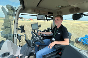 Nowy Fendt 700 Vario - ciekawostki z kabiny