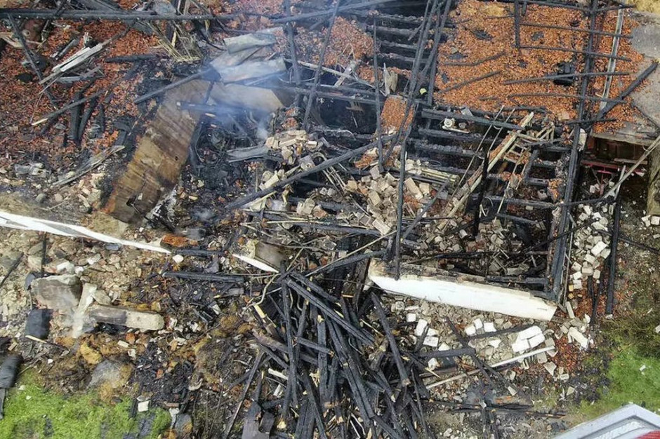 Rolnik poniósł w pożarze ogromne straty, Foto: Straż Pożarna Obing