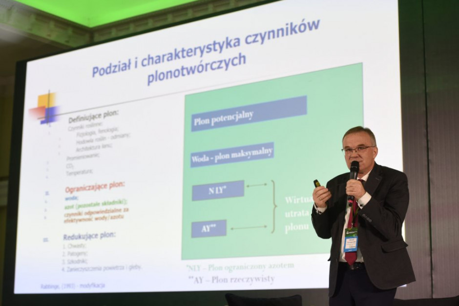 Nawożenie azotowe pozwala lepiej wykorzystać potencjał plonotwórczy odmiany, fot. farmer.pl