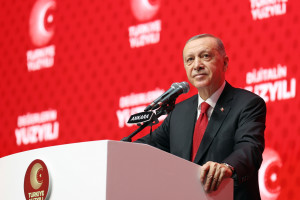 Prezydent Erdogan: Będziemy dalej pomagać w eksporcie zboża z Ukrainy, mimo wahań Rosji