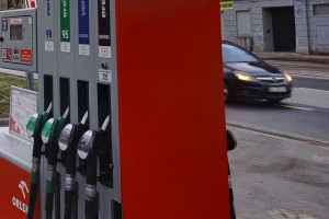 Droga energia elektryczna i paliwo. Czy będzie wsparcie na ciężkie czasy?