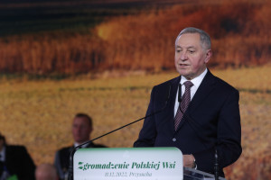 Kowalczyk: Zboże z Ukrainy nie może zalegać w Polsce i do tej pory to się właściwie udaje