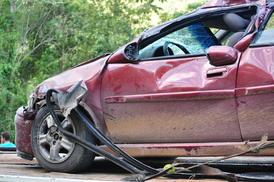 Samochód stracić ma każdy nietrzeźwy kierowca, który będzie miał nie mniej niż 1,5 promila alkoholu we krwi niezależnie od tego, czy spowodował wypadek drogowy, fot. Netto Figueiredo z Pixabay