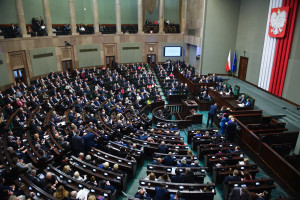 PiS planuje zmiany w Kodeksie wyborczym. Niektórzy posłowie z Solidarnej Polski i PiS głosowali przeciw