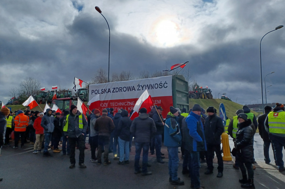 Blokada przejścia w Hrebennem dla ciężarówek wyjeżdzających z Ukrainy ma trwać przez dobę. fot.KM