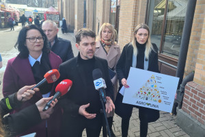 Fasolka z Senegalu, wieprzowina z Hiszpanii. Kołodziejczak ma receptę