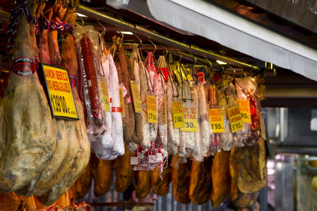Francja: zakaz importu mięsa z tuczu antybiotykowego