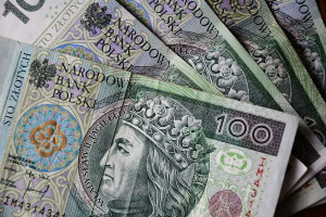 Oszuści podają się za gminnych urzędników. Seniorzy tracą pieniądze