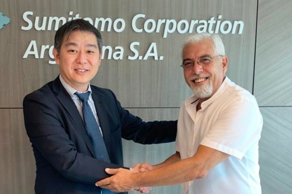 Od lewej: Dyrektor generalny Takashi Tanaka, Departament AgriScience, Sumitomo Corporation i Prezydent Annuit – inż. Enrique R. Moretti, fot. Sumi Agro