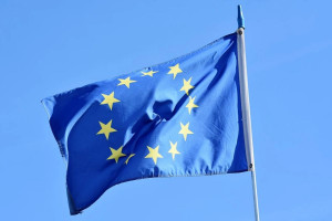 Komisarze UE oskarżani o grożenie opozycji. Negocjacje ustawy o renaturyzacji przerwane